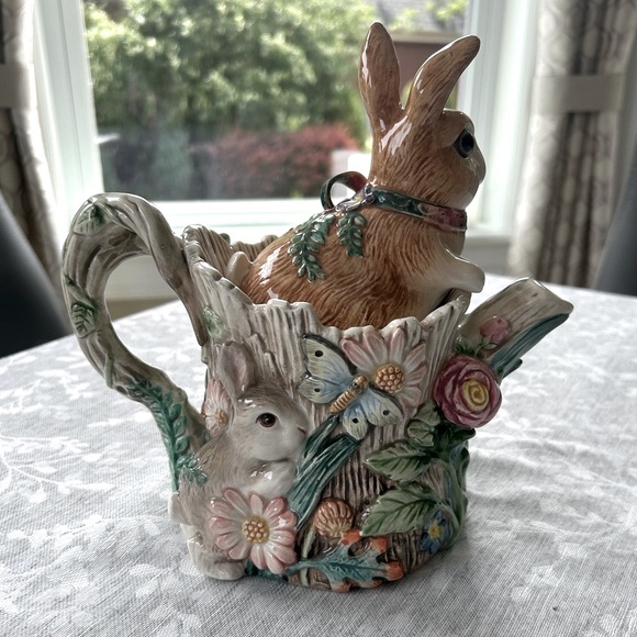 Vintage Fitz and Floyd Classics Bunny Teapot - Picture 8 of 16